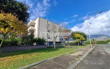 Appartamento con Box auto ! ! !