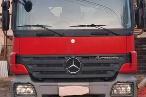 Mercedes Actros 18/32