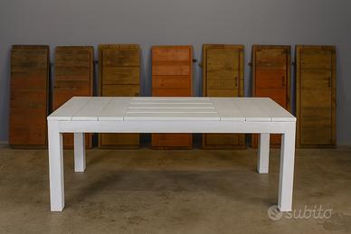 Tavolo in abete bianco di Maxvintage Sas