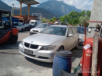 BMW SERIE 3 2.0 TD 2006 204D4 PER RICAMBI
