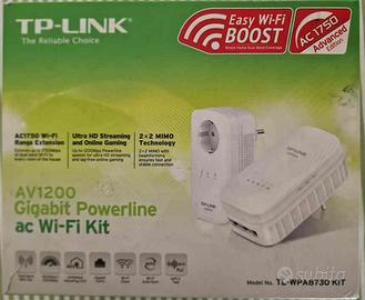 TP-LINK  rete Wi-Fi che utilizza la linea elettric