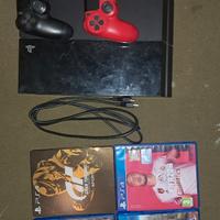 PlayStation 4 (PS4) Slim con 2 Controller e 4 Gioc