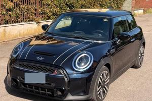 Mini Cooper S   3p