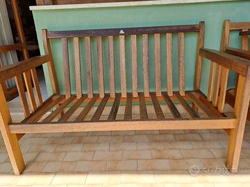 Divano per esterno in legno Iroko con 2 cuscini 