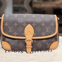 Louis Vuitton Diane media