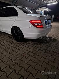 mercedes benz c180d w204