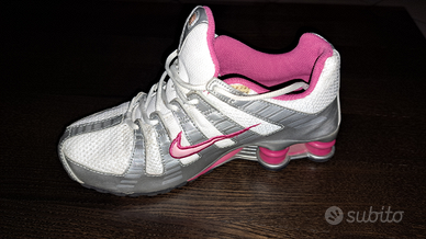 Silver nike grigie hot sale e rosa