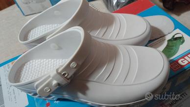 zoccoli bianchi infermiere gima