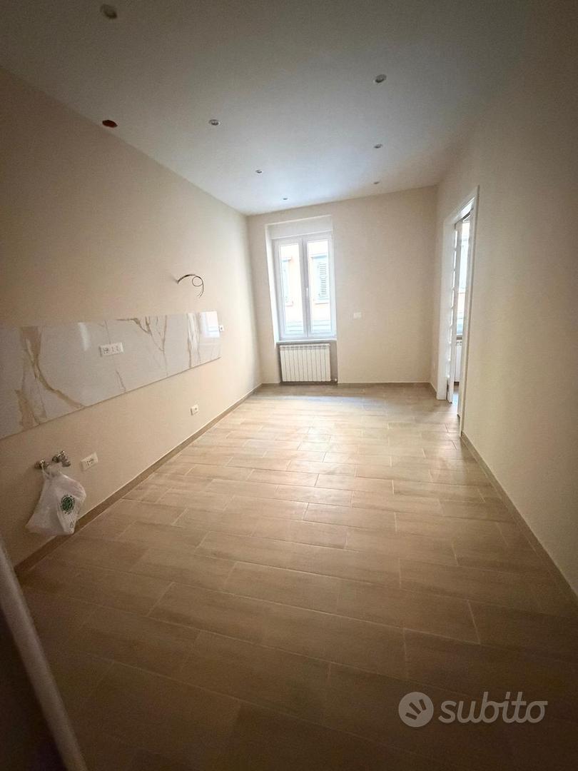 Appartamento – Trieste, Barriera Nuova, Città Nuova-Barriera Nuova-San Vito-Città Vecchia - Vista 2