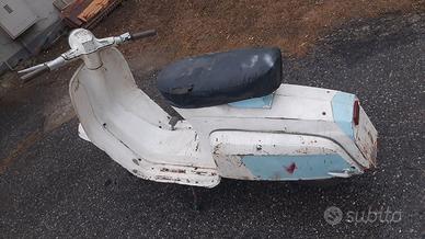 Lambretta j50 come vespa 50 made in italy