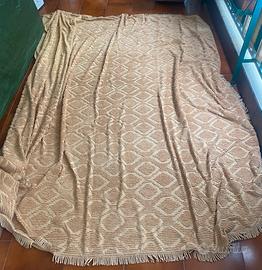 Copriletto matrimoniale in ciniglia