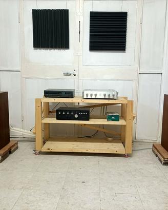 Acoustic research ar3a