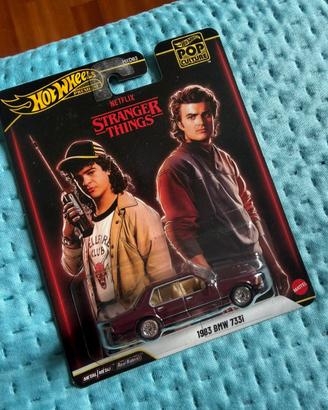 Hot Wheels Premium Stranger Things 1983 BMW 733i