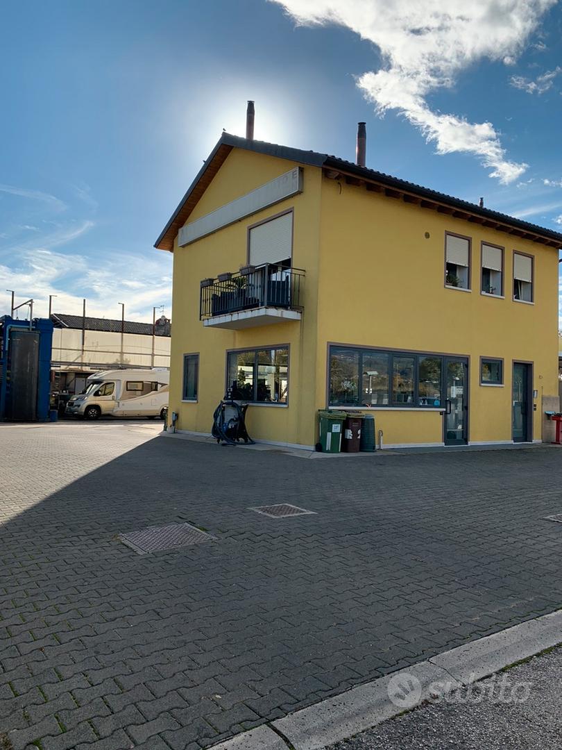 Vendo ATTIVITÀ DI AUTOLAVAGGIO - Vista 6