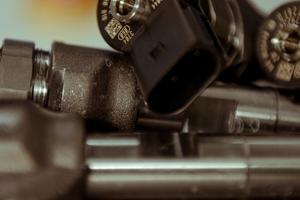 Iniettori Diesel Bosch codice 0445110818 BMW NUOVI