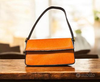 Borsa in cavallino e rettile