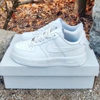 Nike Air Force 1 bianche originali – taglia 44