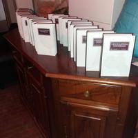 enciclopedie nuove di fabbrica mai aperte