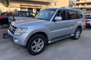 Mitsubishi Pajero 3.2 DI-D 16V aut. 5p. Instyle DP