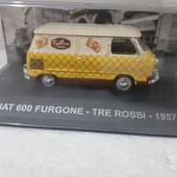 veicoli pubblicitari d'epoca tre rossi