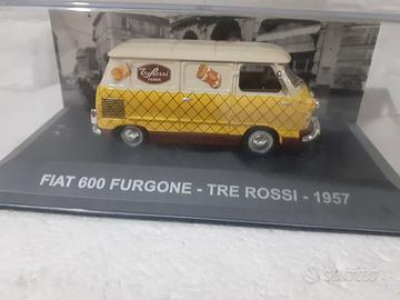 veicoli pubblicitari d'epoca tre rossi