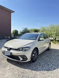 Volkswagen Polo 1.0 TSI DSG – 2024 – 34.000 km