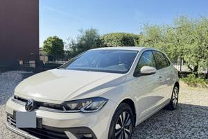 Volkswagen Polo 1.0 TSI DSG – 2024 – 34.000 km