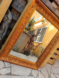 Specchio antico  fregi 