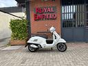 piaggio-gts-300-vespa-del-2023