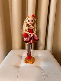 bambola Ever after high - Apple White