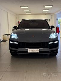 Porsche Cayenne Coupé 4.0 Turbo GT
