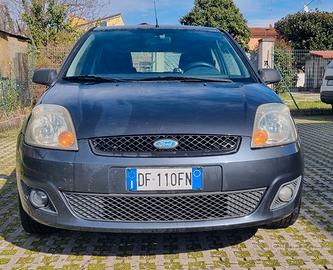 Ford Fiesta 1.2 16V Gpl