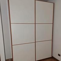 Armadio di mobilificio a 2 ante scorrevoli