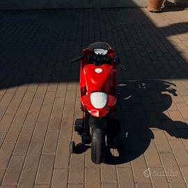 Minimoto peg perego elettrica