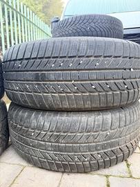 Gomme 245/55/17 invernali Continental