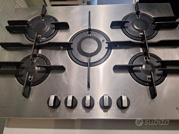 Piano cottura a gas 5 fuochi ARISTON HOTPOINT 
