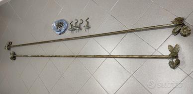 Coppia di bastoni per tende realizzati in ferro