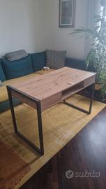 Scrivania industrial chic