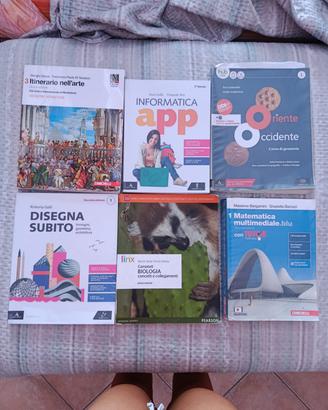 6 libri primo biennio scuole superiori (separati)