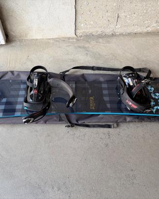 Snowboard Rossignol 165 cm + Attacchi e Sacca