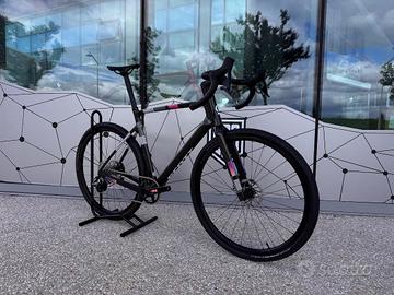 SCOTT Addict Gravel 30 TG : L carbon black 2025