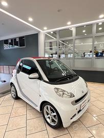 Smart ForTwo 1000 62 kW cabrio passion