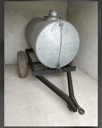 cisterna con carrello 