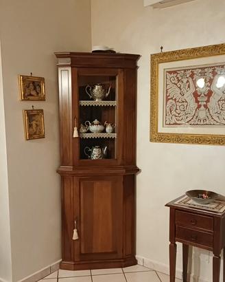 Angoliera in arte povera