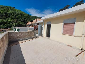 San Michele, semindipendente con terrazzo