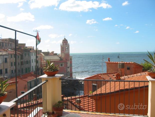 Lerici tellaro splendido immobile vista mare