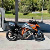 KTM Superduke 1290 GT my 2024