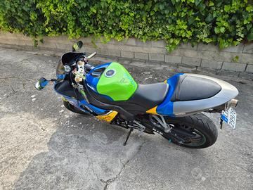 Moto kawasaki ninja 636 zx-6