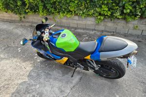 Moto kawasaki ninja 636 zx-6