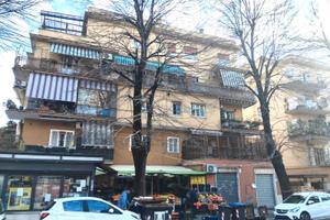 Portuense - attivita' di pizzeria al tagli